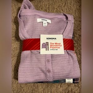 Sonoma woman’s pajamas